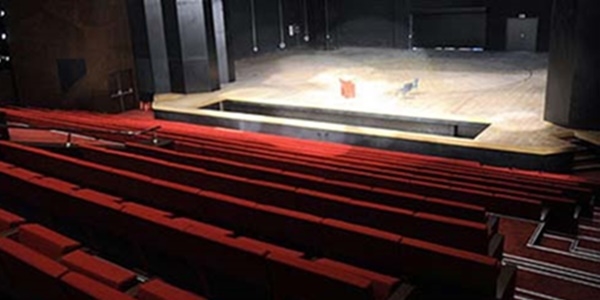 24 Kasım'da öğretmenlere ücretsiz tiyatro