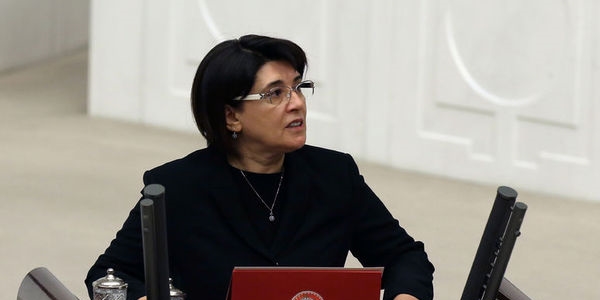 Leyla Zana maaş alabilecek mi?