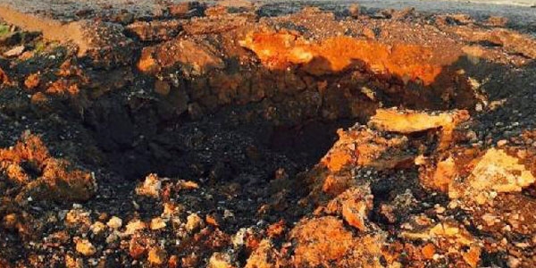 Şanlıurfa'da polis aracına bombalı saldırı girişimi