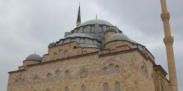 Yapımı 28 yıldır süren camide sona yaklaşıldı