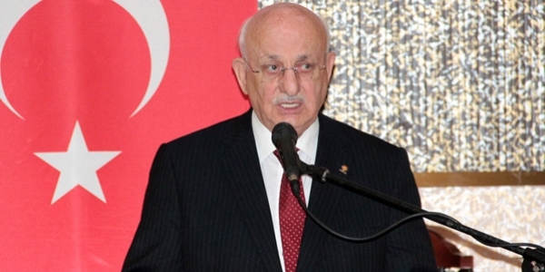 AK Parti'nin Meclis Ba�kan� aday� resmen ba�vurdu