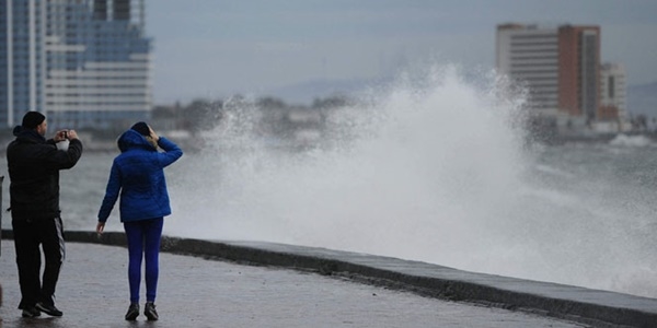 Kuzey Ege, Marmara ve Bat� Karadeniz'de f�rt�na bekleniyor