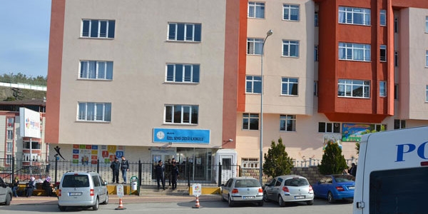 Bilecik'te E�itim kurumlar�nda 'paralel yap�' aramas�