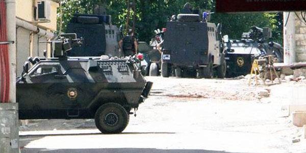 Y�ksekova'da silah sesleri y�kseliyor