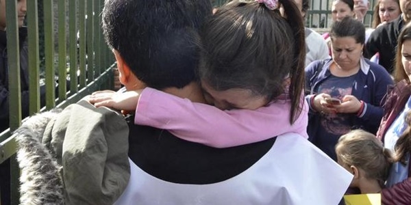 Kreş zammı protestosunda çocuklar ağladı