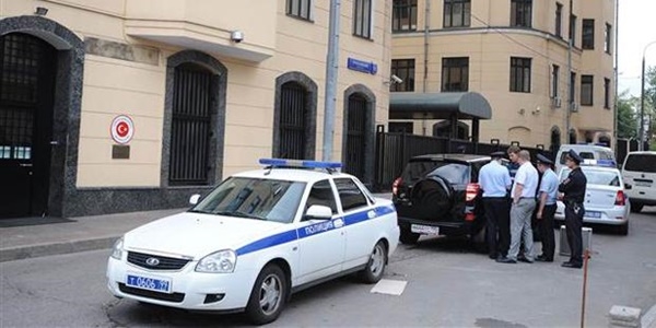 Türkiye'nin Moskova Elçiliği'ne saldırı