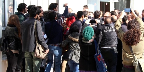 Anadolu Üniversitesinde gerginlik: 4 gözaltı