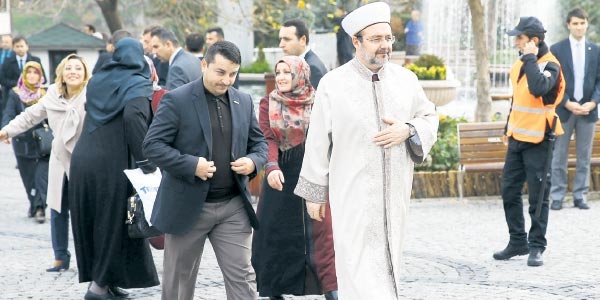 Görmez: Birlikte yaşama hukuku tarumar edildi