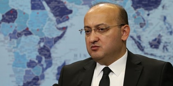 Akdoğan: 'Tahir Elçi'ye yönelik saldırıyı kınıyorum'