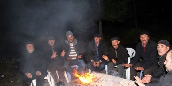 Yozgat'ta vatandaş kömür nöbetinde