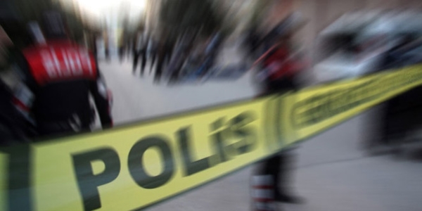 Batman'da polis aracına bombalı saldırı