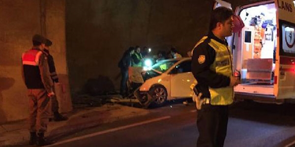 Astsubay trafik kazasında öldü