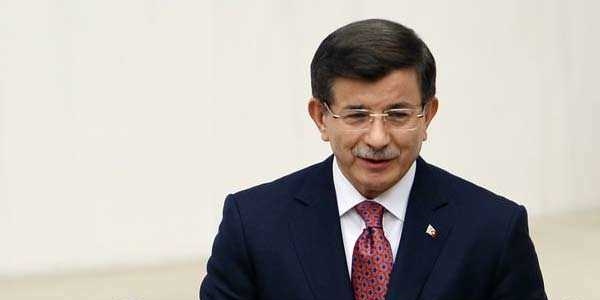 Başbakan kürsüden indi muhalefete gitti
