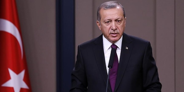Cumhurbaşkanı Erdoğan'dan şehit ailelerine başsağlığı