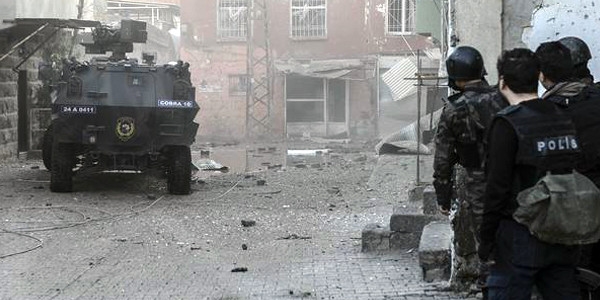 Diyarbakır'ın Sur ilçesinde çatışma