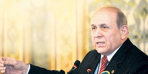 Burhan Kuzu: ABD ve Rusya Suriye'yi çoktan parselledi