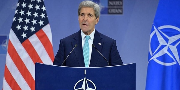 Kerry: ABD ve Türkiye, Suriye sınırının kapatılmasını istişare edecek