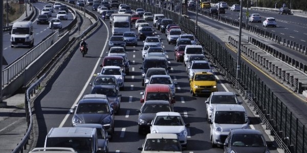 Araçlarda FM analog radyolar tarihe karışacak