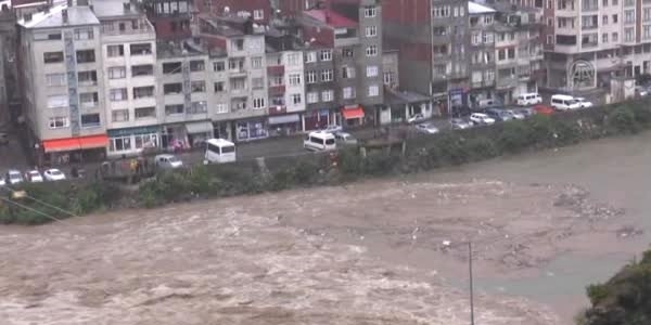 Artvin'deki sel ve heyelan