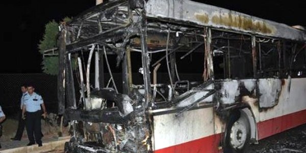 Başkentte belediye otobüsüne molotofkokteyli saldırı