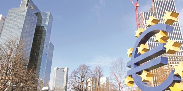 DE�K Ba�kan� Vardan: Pazar aray���nda AB kald�ra� olacak