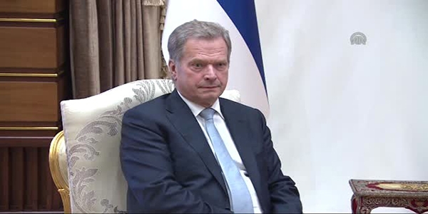 Sauli Niinistö: Putin ve Erdoğan arasında aracı oldum