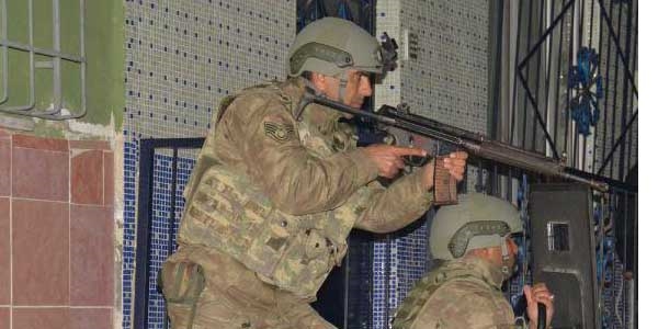 Bursa'da Jandarma YDG-H operasyonu 9 gzalt