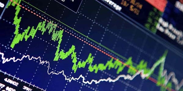 Borsa büyüme verileri ile yükselişe geçti, döviz kurları geriledi