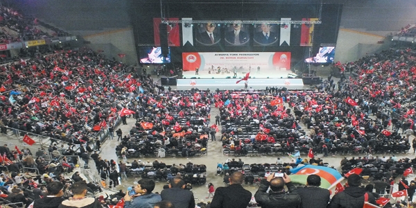 MHP'deki olağanüstü kurultay tartışmaları