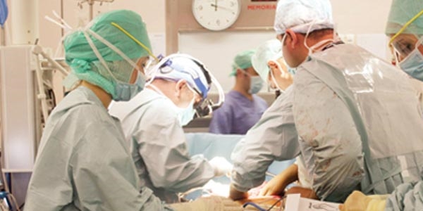 Karaciğer naklinde dünya birincisiyiz