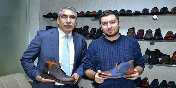 Erkek ayakkabılarına kadın eli değecek