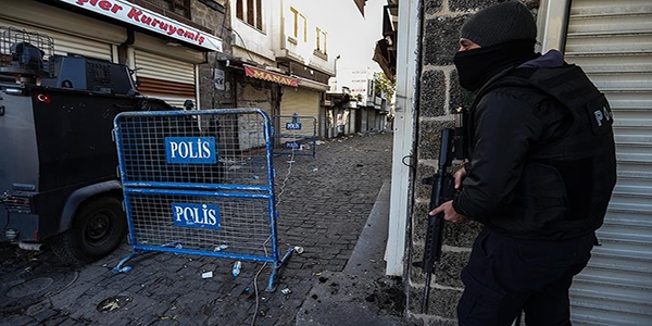 Sur'da 2 terörist öldürüldü