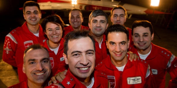 T�rk Y�ld�zlar� g�ky�z�nde klip �ekti