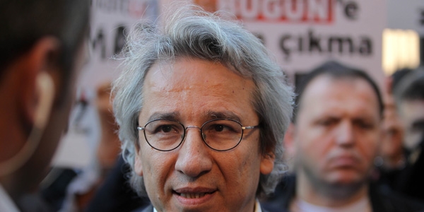 İKM'dan Can Dündar'a şiirli yanıt