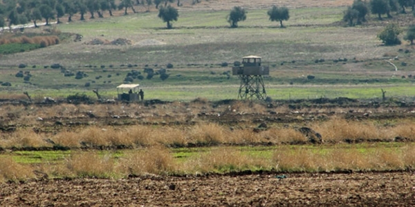 Sınırda 14 IŞİD'li yakalandı