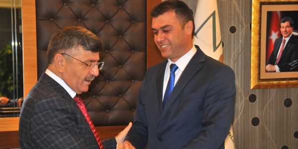 Niğde Belediyesi işcilerine yüzde 10 zam yaptı