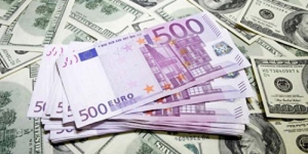 Serbest piyasada g�n�n a��l�� d�viz  fiyatlar�