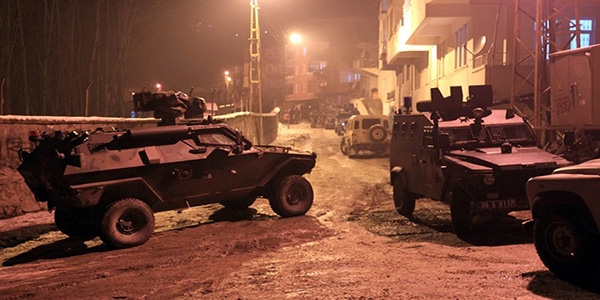 Sur'da Halk: Biz çekiliyoruz devlet PKK'yı temizlesin