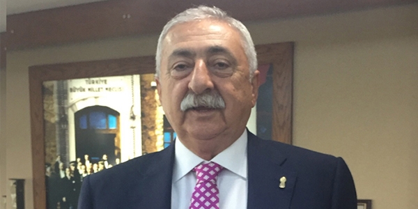 'Ustal�k belgesi hak etti�i de�ere kavu�acak'