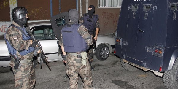 stanbul'da PKK'ya operasyon: Gzaltlar var