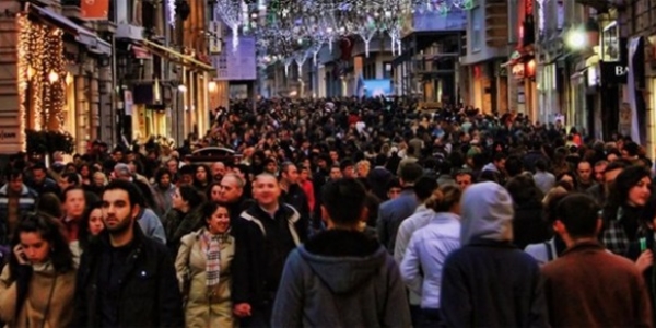 İstanbul'a 2 milyon kişi göç etti