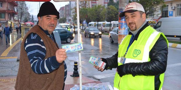 Seyyar Milli Piyango bayiileri sokaklardan çekilecek mi?