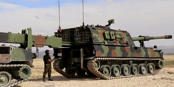 'Poyraz'dan obüslere kesintisiz ateş gücü