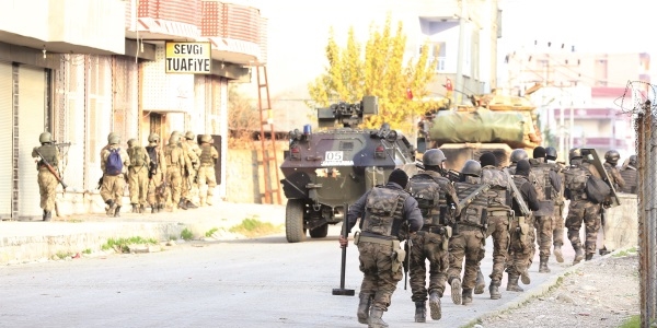 Silopi'de 400 PKK'lı Kıstırıldı!