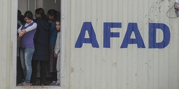 AFAD'dan savaş mağduru çocuklara protez desteği