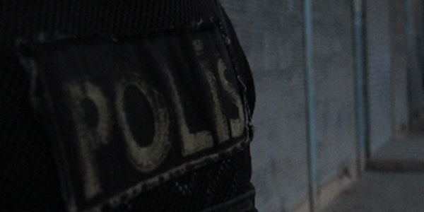 Diyarbakır'da polise silahlı saldırı: 1 yaralı