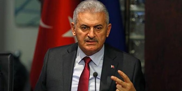 'Erdoğan sihirbaz değil, siyaset uzmanıdır'