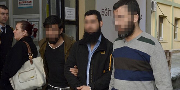 Örgütün İstanbul lideri 26 yaşındaki Ebu Ubeyde