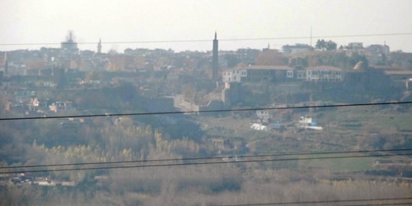Sur'da yasağın 18. gününde patlama sesleri yükseliyor