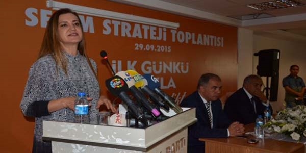 'Emeklilerin ayda 250 lira ödeyerek ev sahibi olacak'